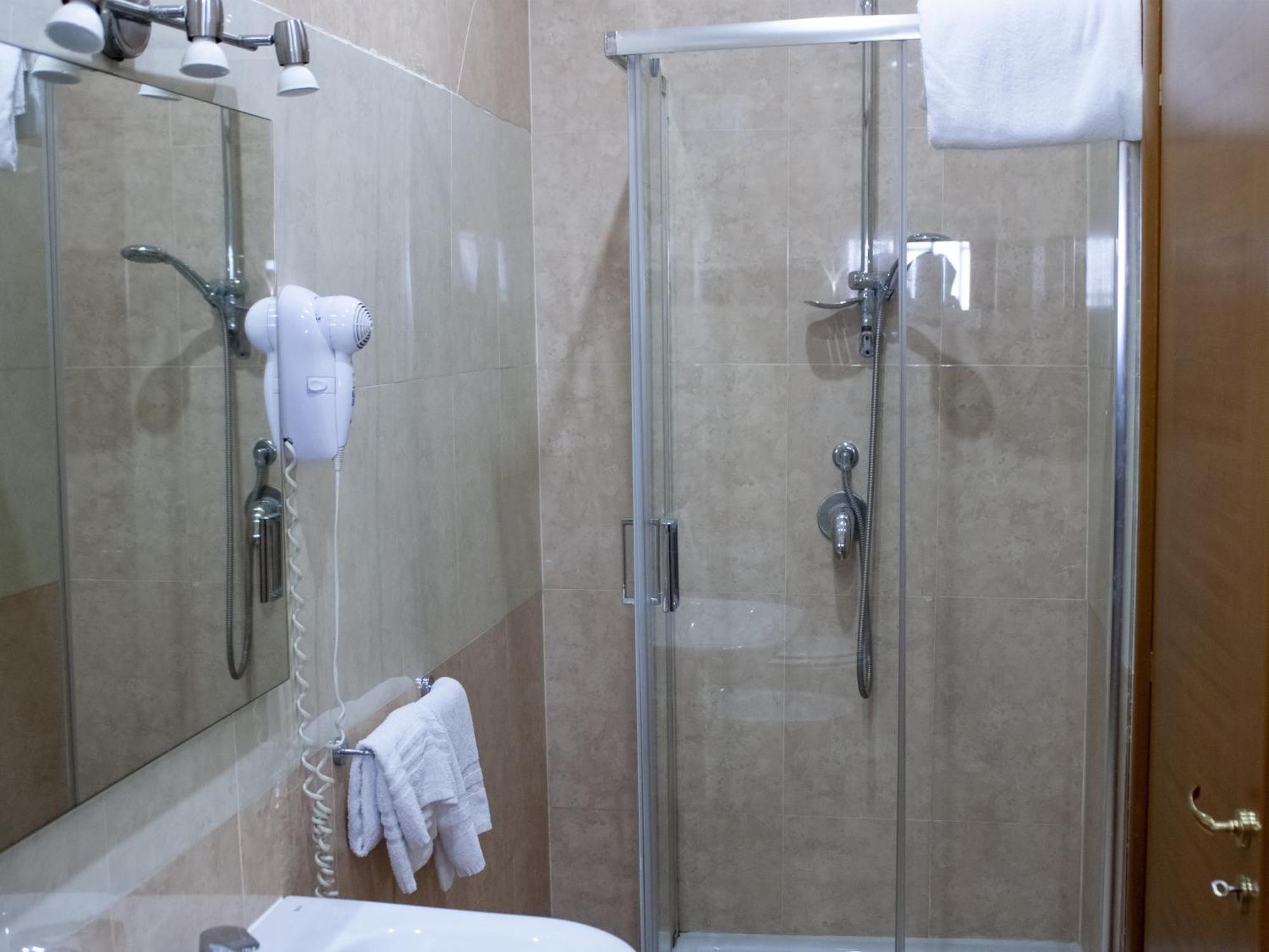Hotel Serena Napoli Ngoại thất bức ảnh