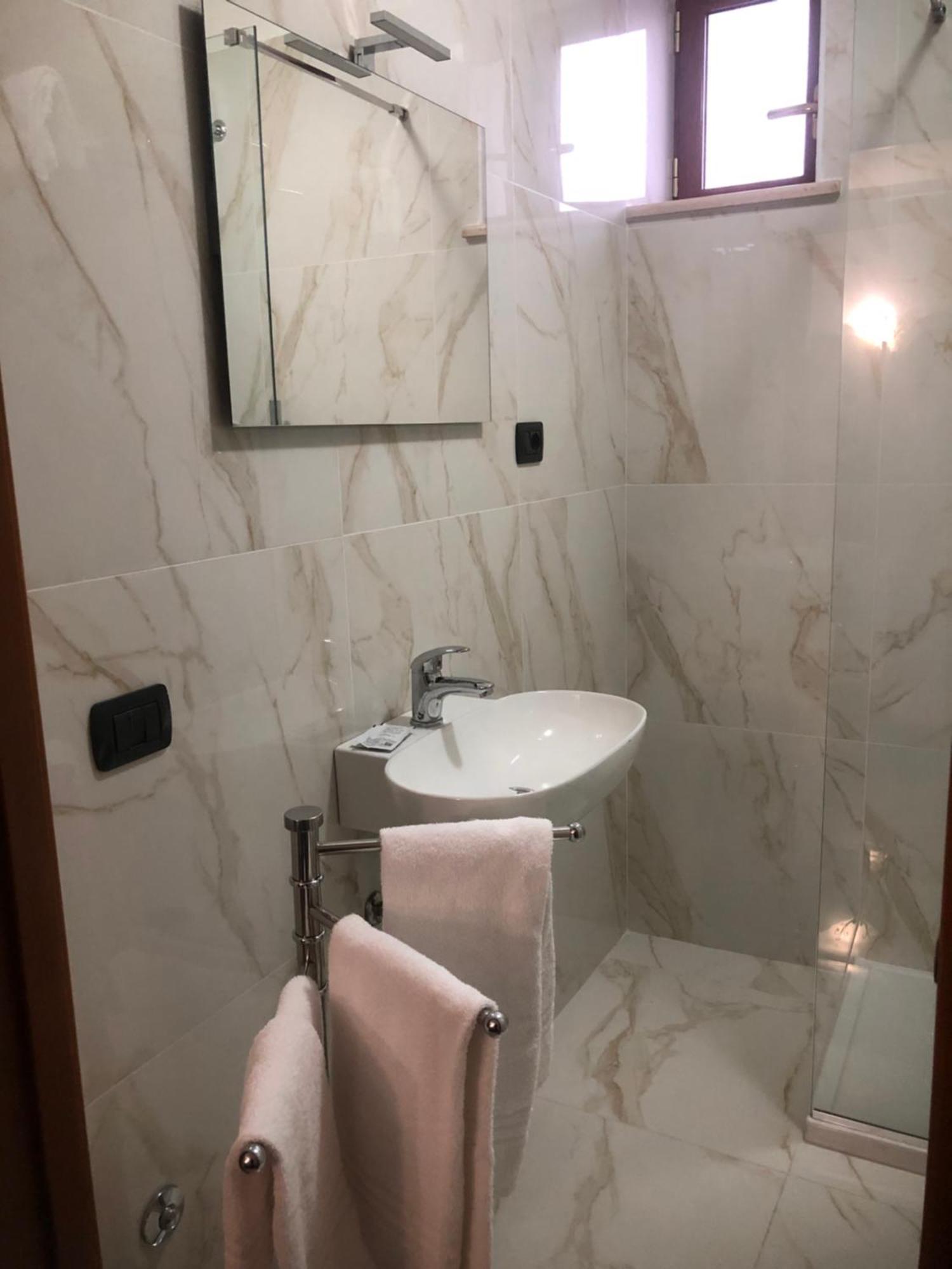 Hotel Serena Napoli Ngoại thất bức ảnh